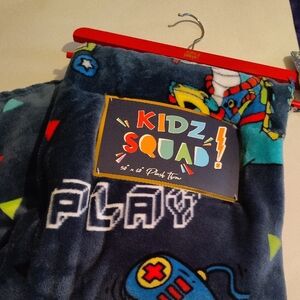 Kidz Squad Plush Throw Blanket